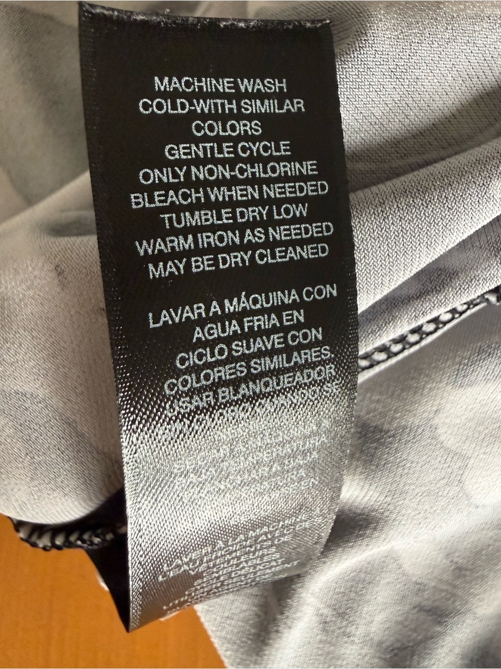WHBM Women's Top - Picture 6 of 6